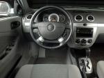 Chevrolet Optra5 2004 года